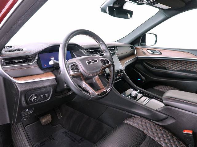 Used 2021 Jeep Grand Cherokee L Summit w/ Luxury Tech Group V AWD/4WD image 10