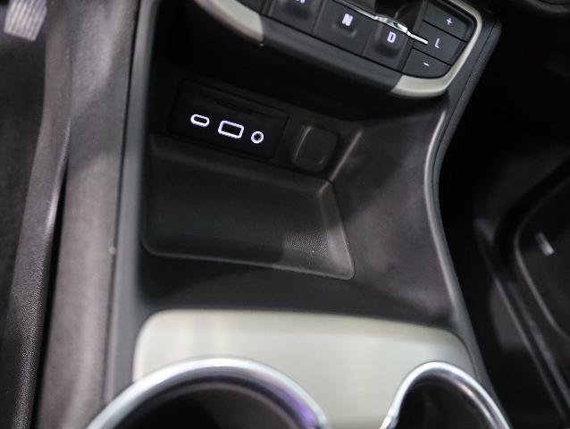 Used 2024 GMC Terrain Denali w/ Denali Premium Package AWD/4WD image 19