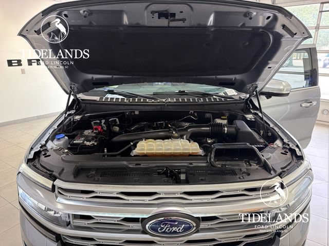 Certified 2023 Ford Expedition Platinum AWD/4WD image 28