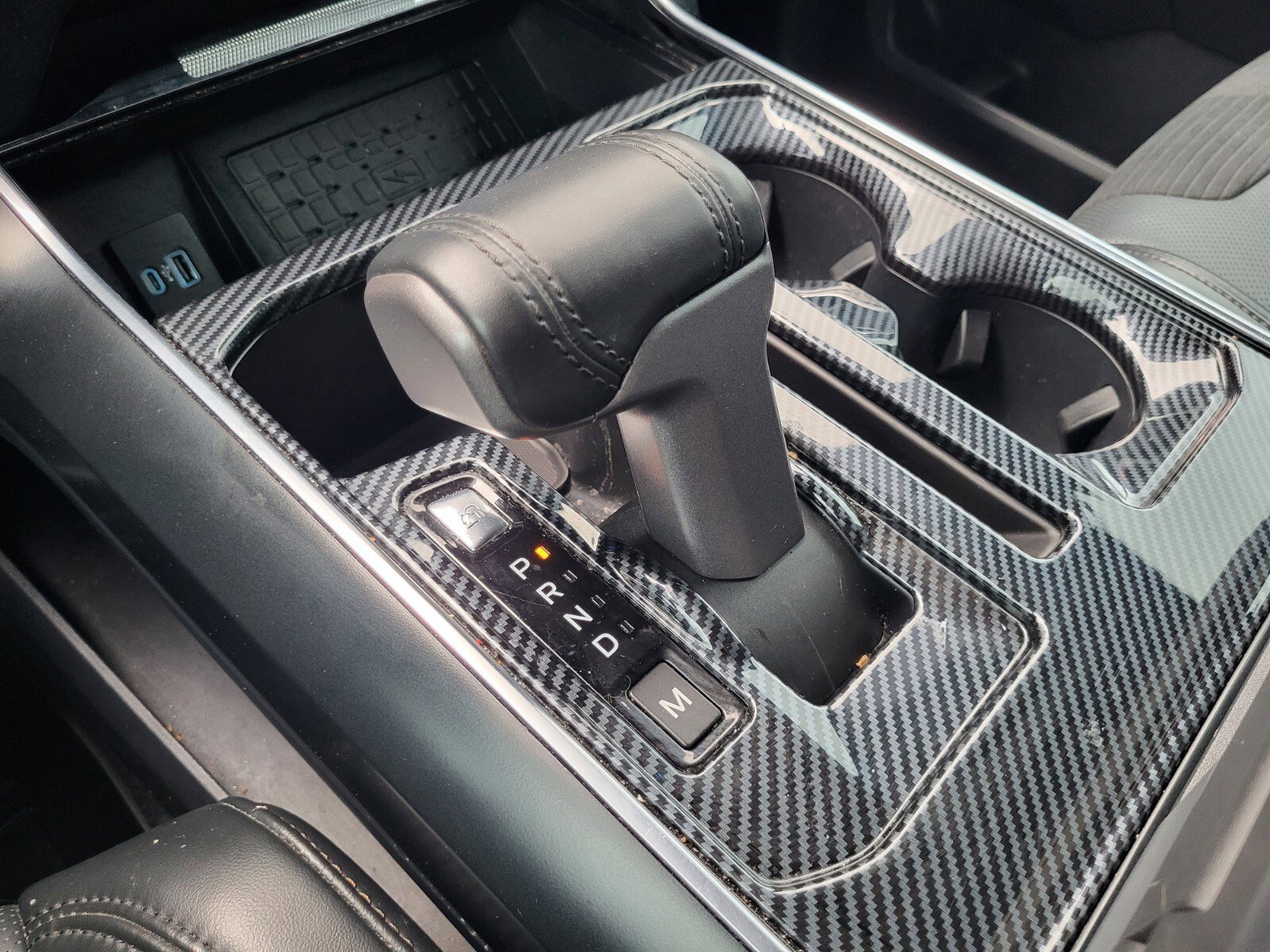 Certified 2023 Ford F150 Raptor w/ Raptor Carbon Fiber Package AWD/4WD image 28