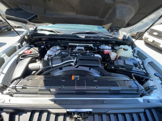 Used 2024 GMC Sierra 3500 Denali Ultimate AWD/4WD image 10