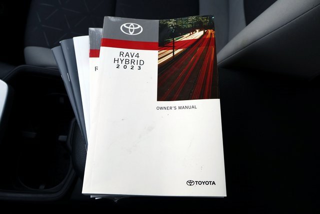 Used 2023 Toyota RAV4 XLE image 35