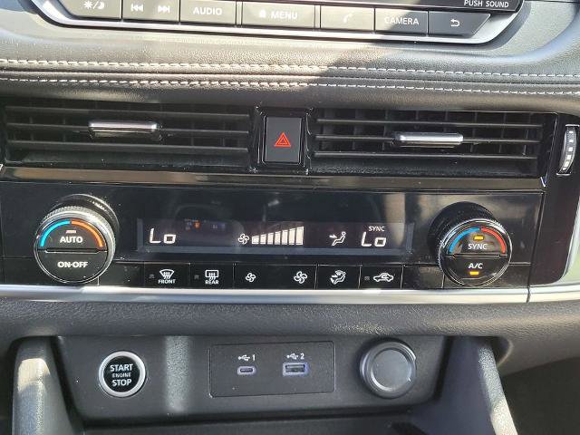 Used 2022 Nissan Rogue SV FWD image 19