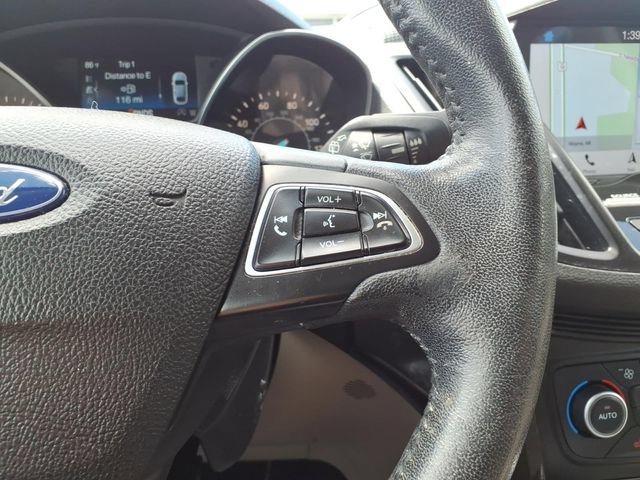 Certified 2018 Ford Escape Titanium FWD image 15