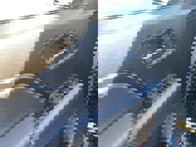 Used 2023 Chevrolet Colorado LT w/ LT Convenience Package II image 11