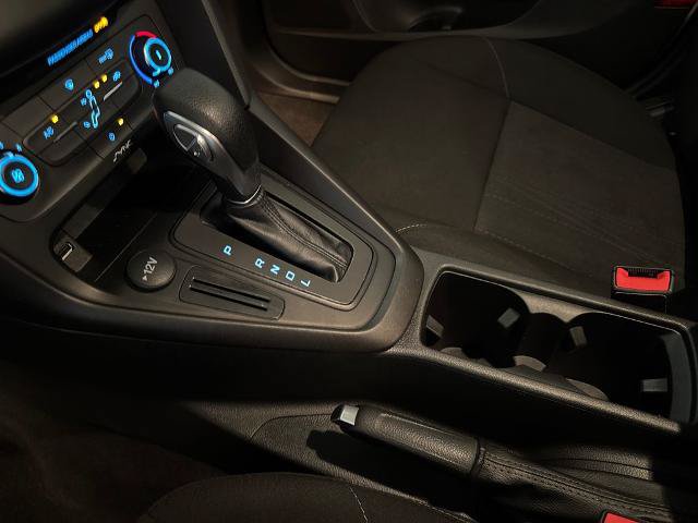 Certified 2018 Ford Focus SE FWD image 29