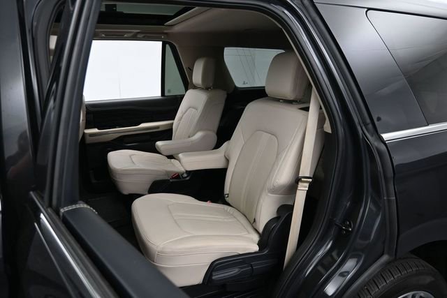 Certified 2023 Ford Expedition Platinum AWD/4WD image 27