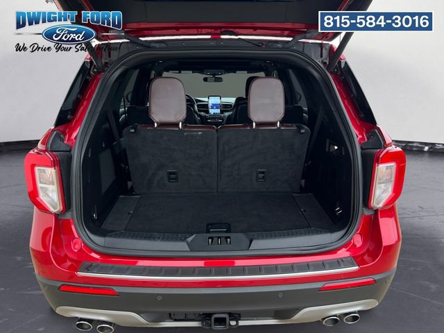 Certified 2020 Ford Explorer Platinum w/ Premium Technology Package image 18