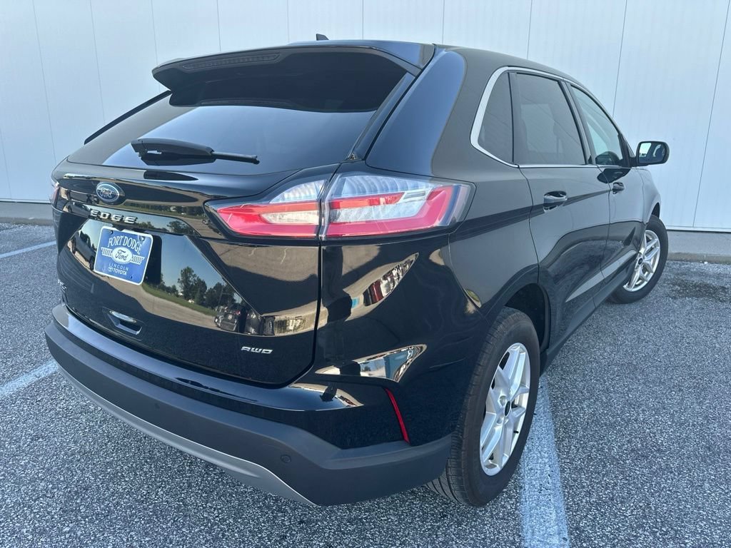 Certified 2024 Ford Edge SEL w/ Convenience Package AWD/4WD image 7