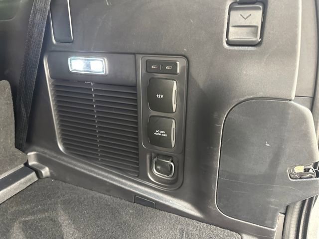 Certified 2025 Ford Expedition Active image 19