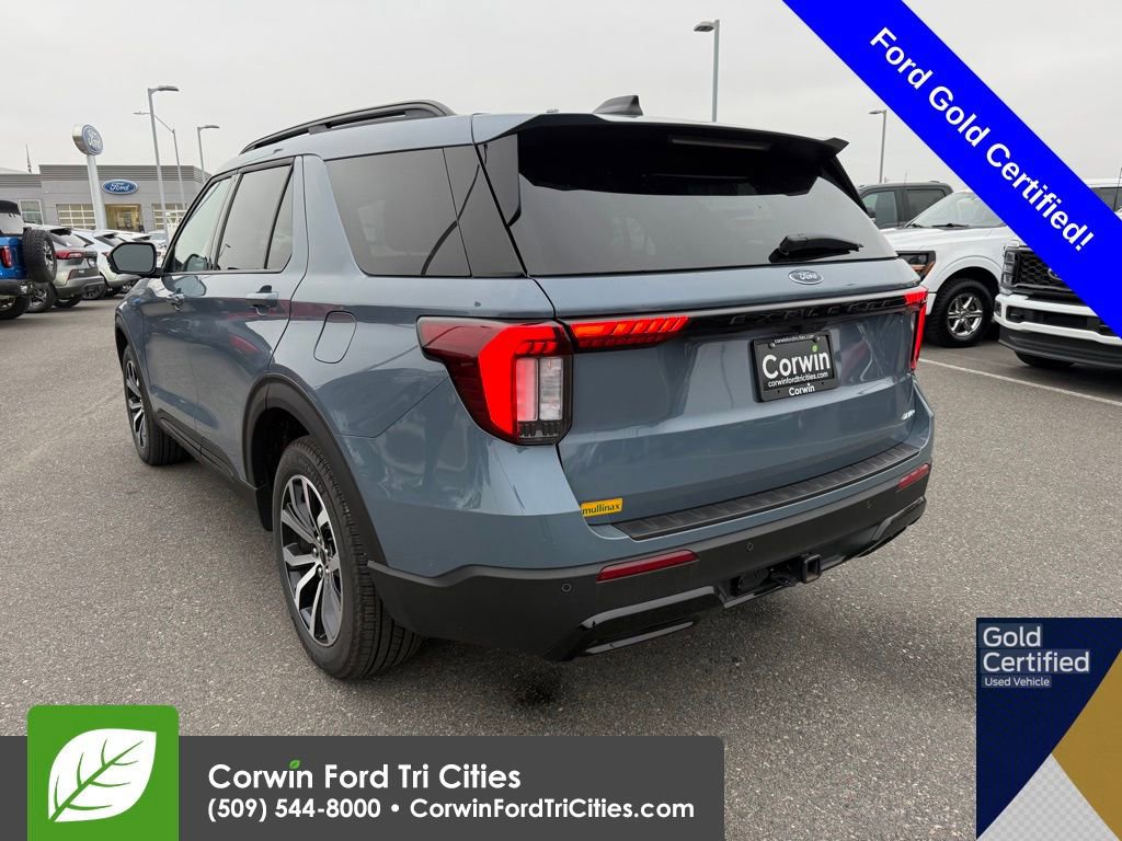Certified 2025 Ford Explorer ST-Line image 3