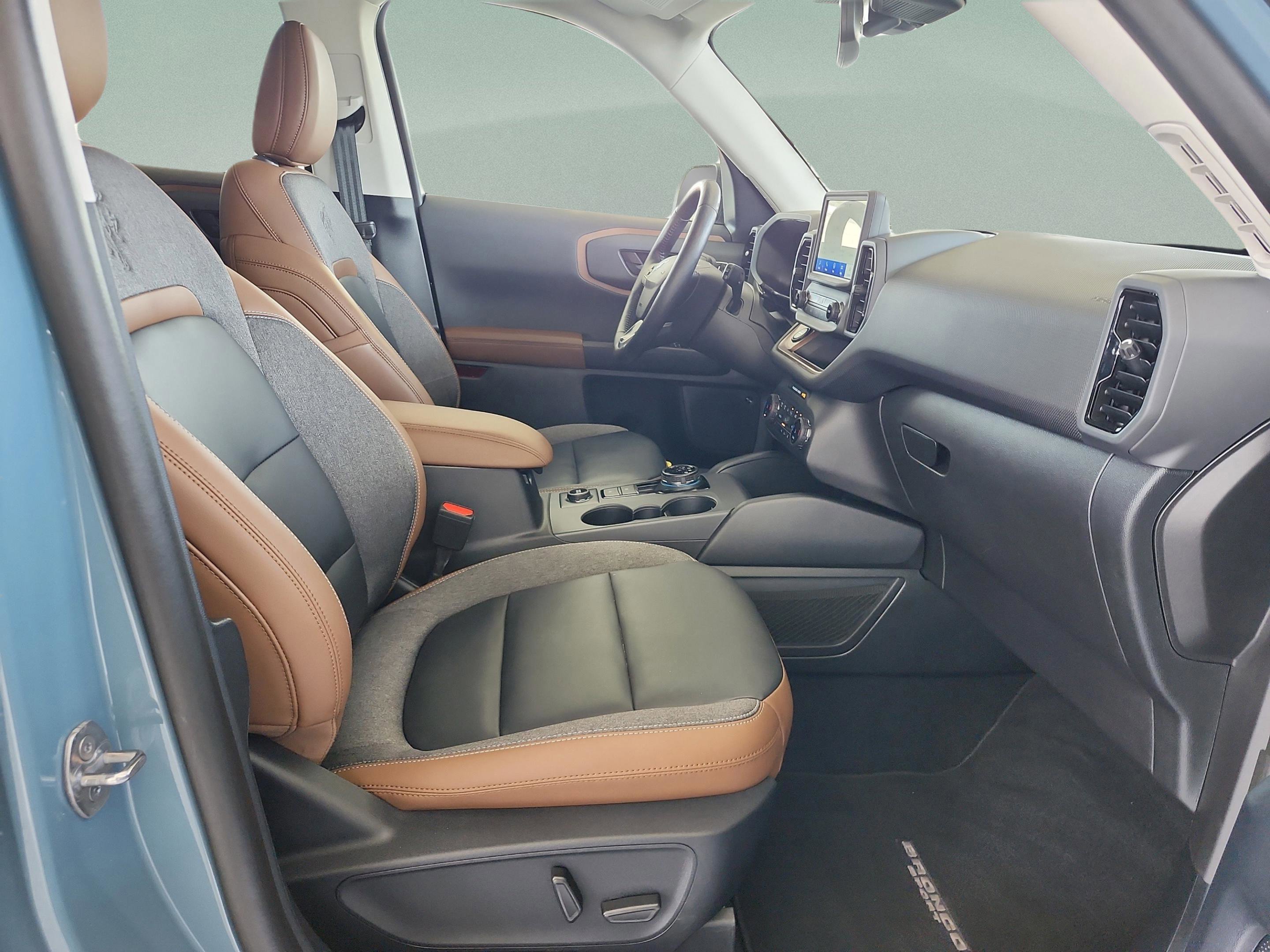 Certified 2023 Ford Bronco Sport Outer Banks w/ Tech Package image 22