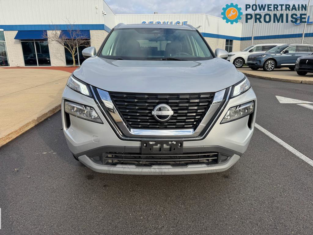 Used 2023 Nissan Rogue SV w/ SV Premium B Package AWD/4WD image 2