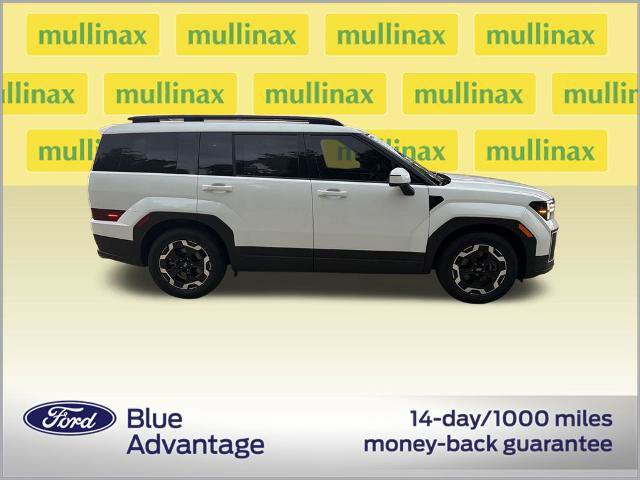 Used 2024 Hyundai Santa Fe SEL AWD/4WD image 2