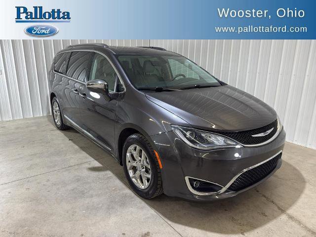 Used 2019 Chrysler Pacifica Limited image 1