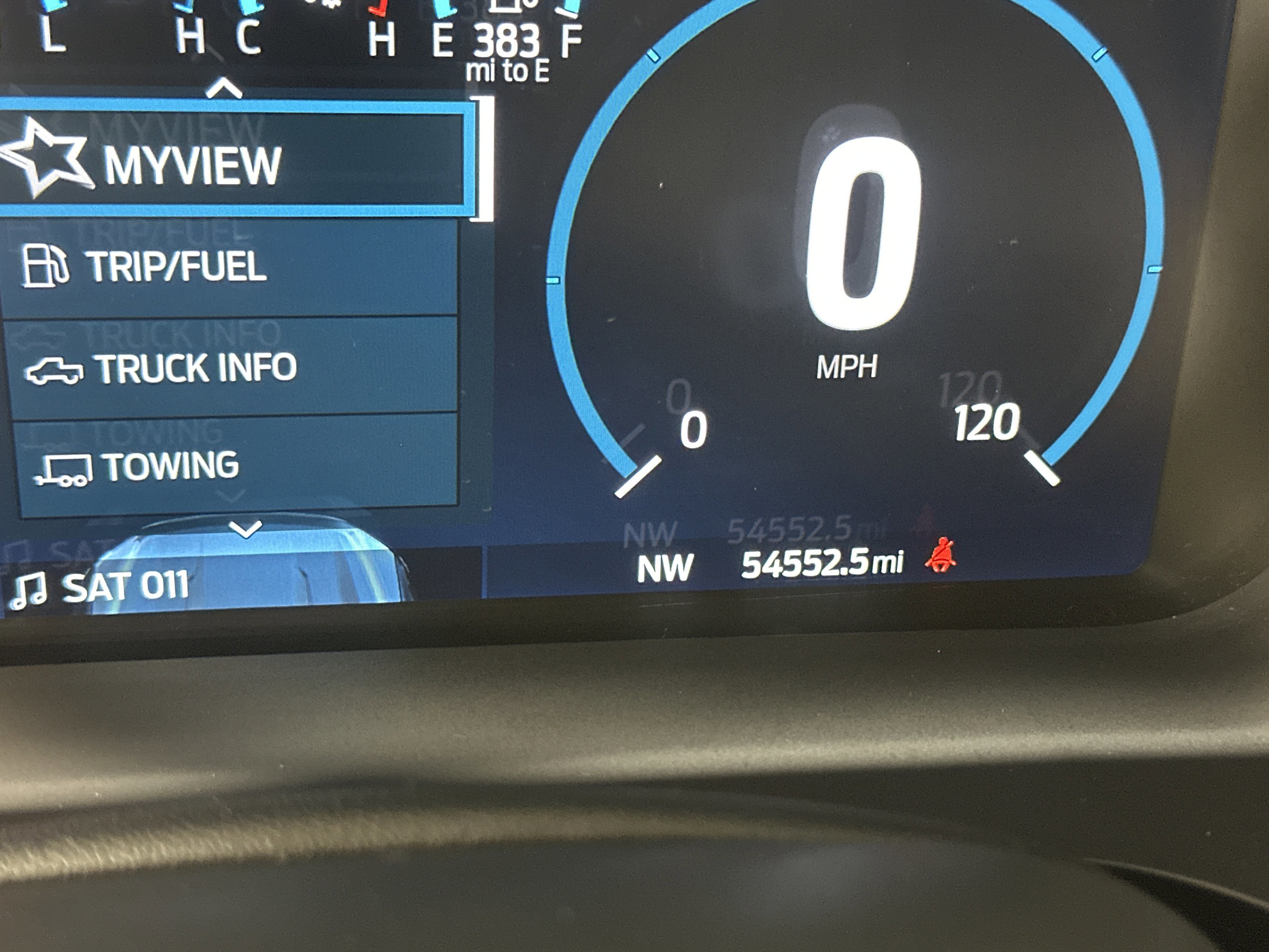 Certified 2022 Ford F150 Platinum w/ Equipment Group 701A High AWD/4WD image 13
