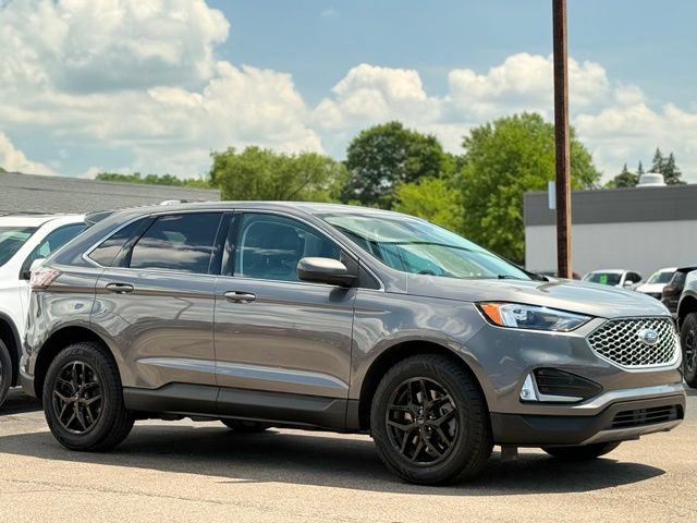 Certified 2024 Ford Edge SEL w/ Convenience Package AWD/4WD image 26