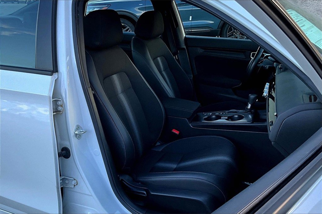 Used 2024 Honda Civic Sport image 7