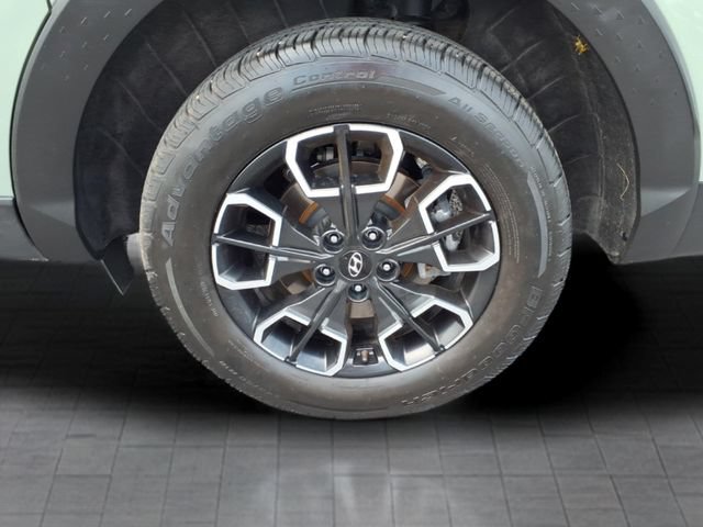Used 2022 Hyundai Santa Cruz SEL Premium AWD/4WD image 9