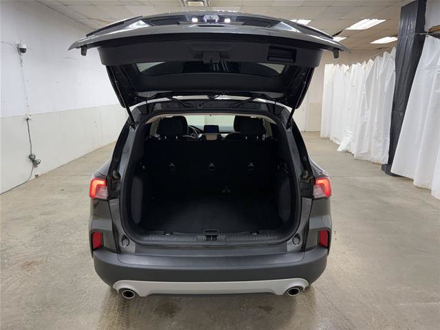 Certified 2020 Ford Escape SE AWD/4WD image 27