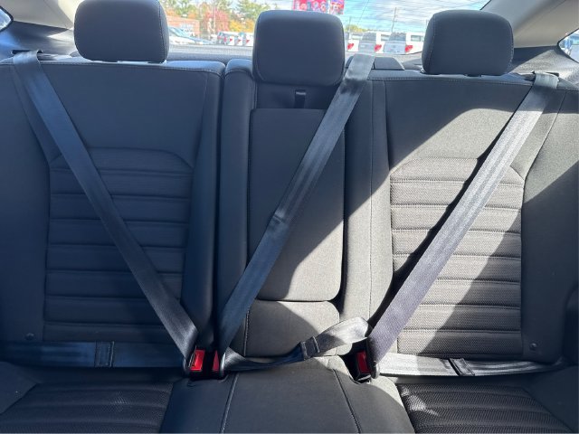 Certified 2017 Ford Fusion SE FWD image 22