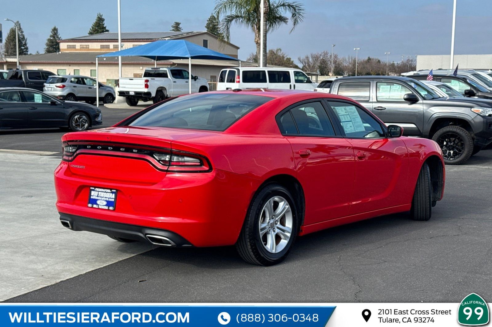 Used 2022 Dodge Charger SXT image 4