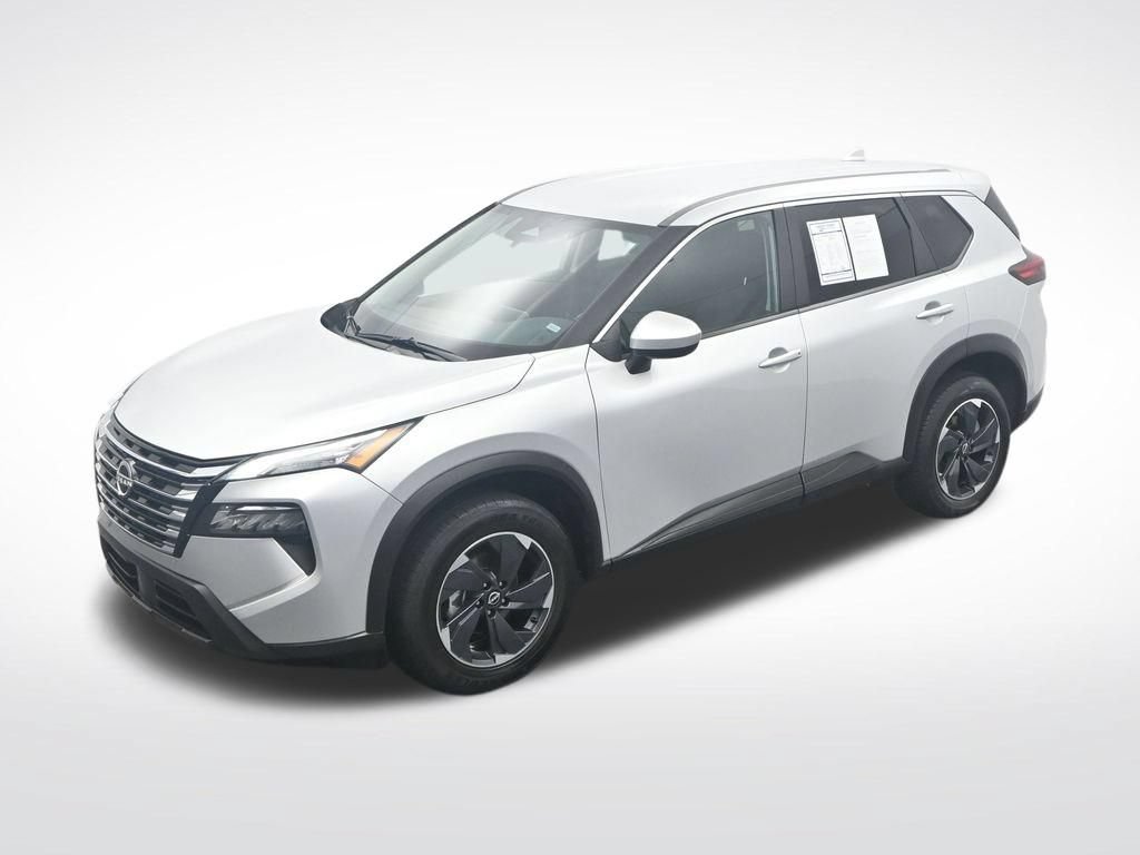 Used 2025 Nissan Rogue SV FWD image 31