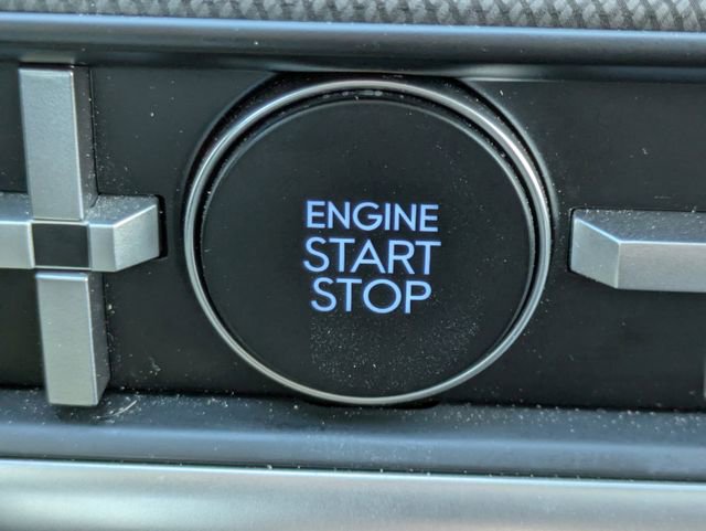 Used 2024 Hyundai Santa Fe SEL image 27