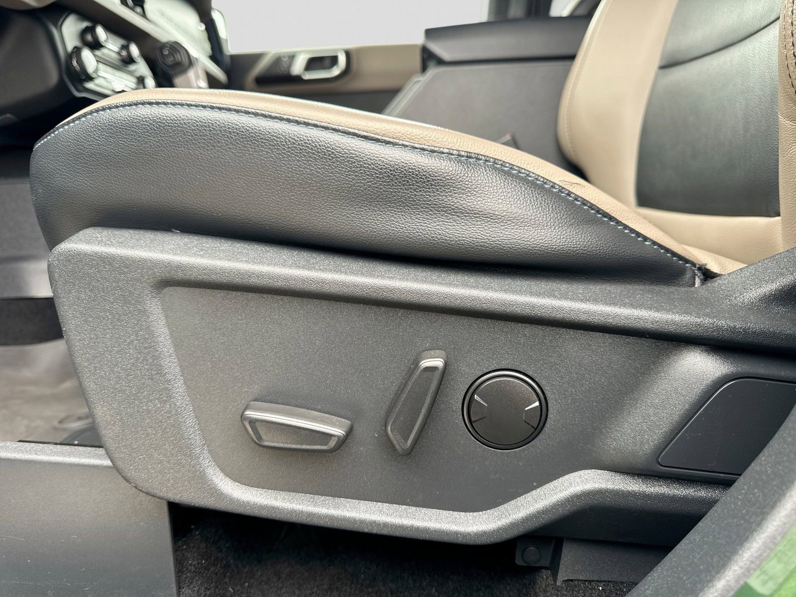 Certified 2022 Ford Bronco Wildtrak AWD/4WD image 20