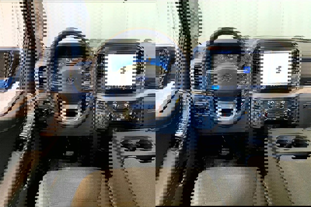 Certified 2025 Ford F150 XLT w/ Equipment Group 301A Standard image 8