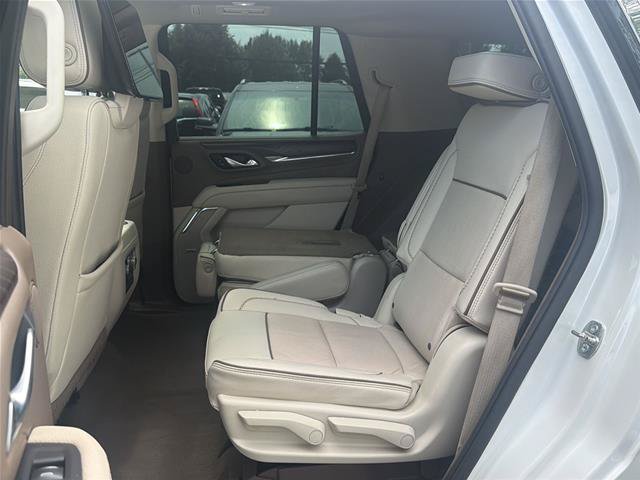 Used 2023 GMC Yukon Denali w/ Denali Reserve Package AWD/4WD image 6