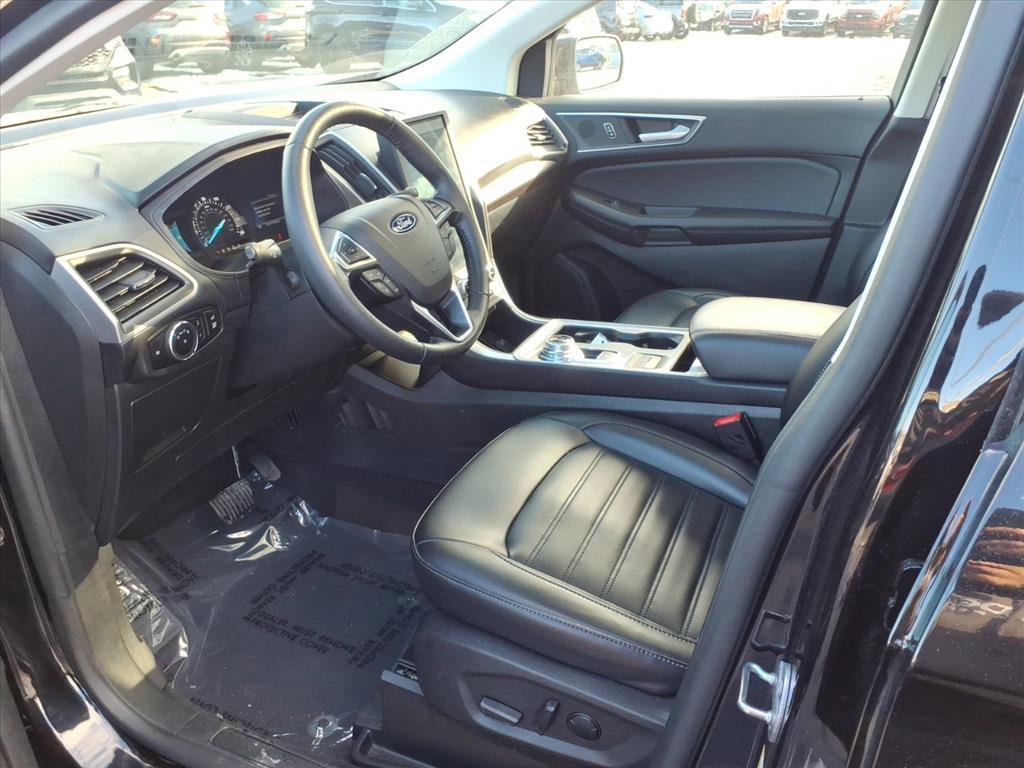 Certified 2024 Ford Edge SEL w/ Convenience Package image 12