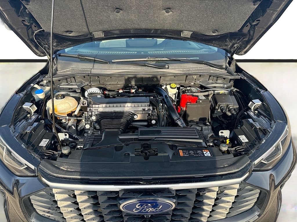 Certified 2023 Ford Escape Platinum w/ Premium Technology Package image 23