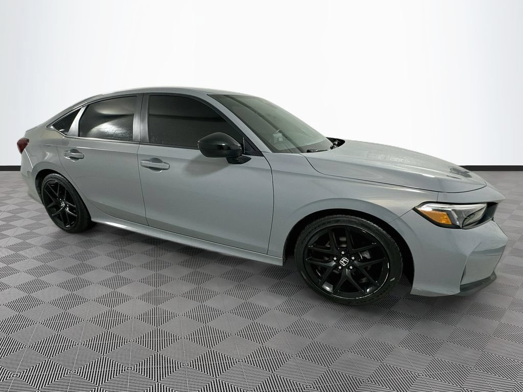 Used 2025 Honda Civic Sport image 10