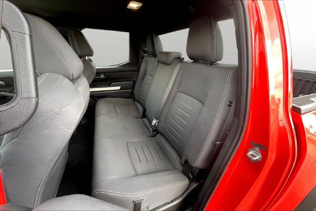 Used 2024 Toyota Tacoma TRD Off-Road AWD/4WD image 29