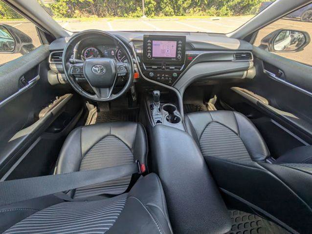 Used 2021 Toyota Camry SE AWD/4WD image 30