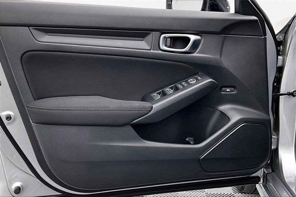 Used 2025 Honda Civic Sport image 23