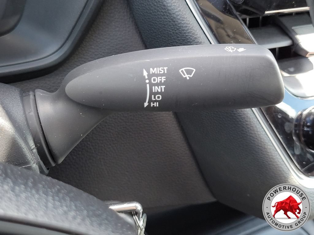 Used 2024 Toyota Corolla LE FWD image 28