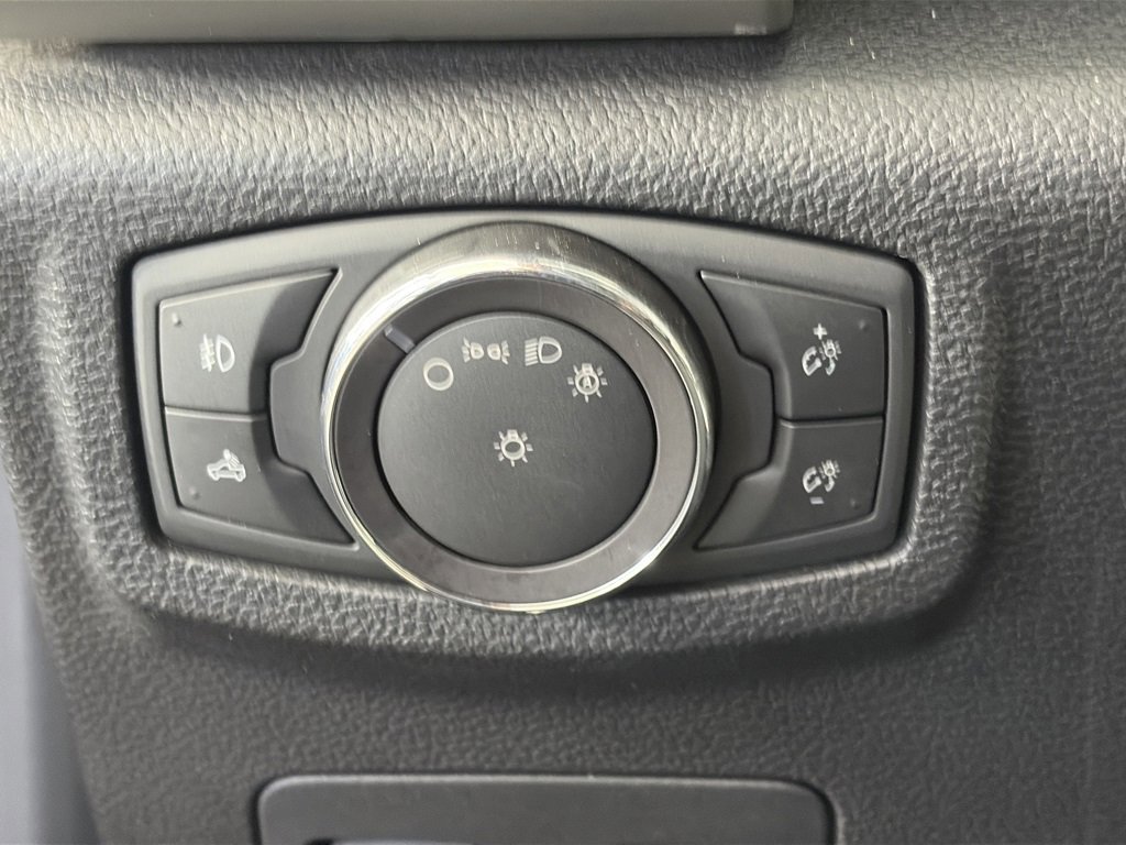 Certified 2018 Ford F150 Lariat w/ Equipment Group 502A Luxury image 25