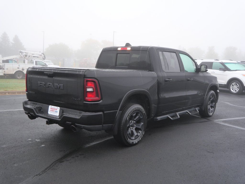 Used 2025 RAM 1500 Big Horn AWD/4WD image 6