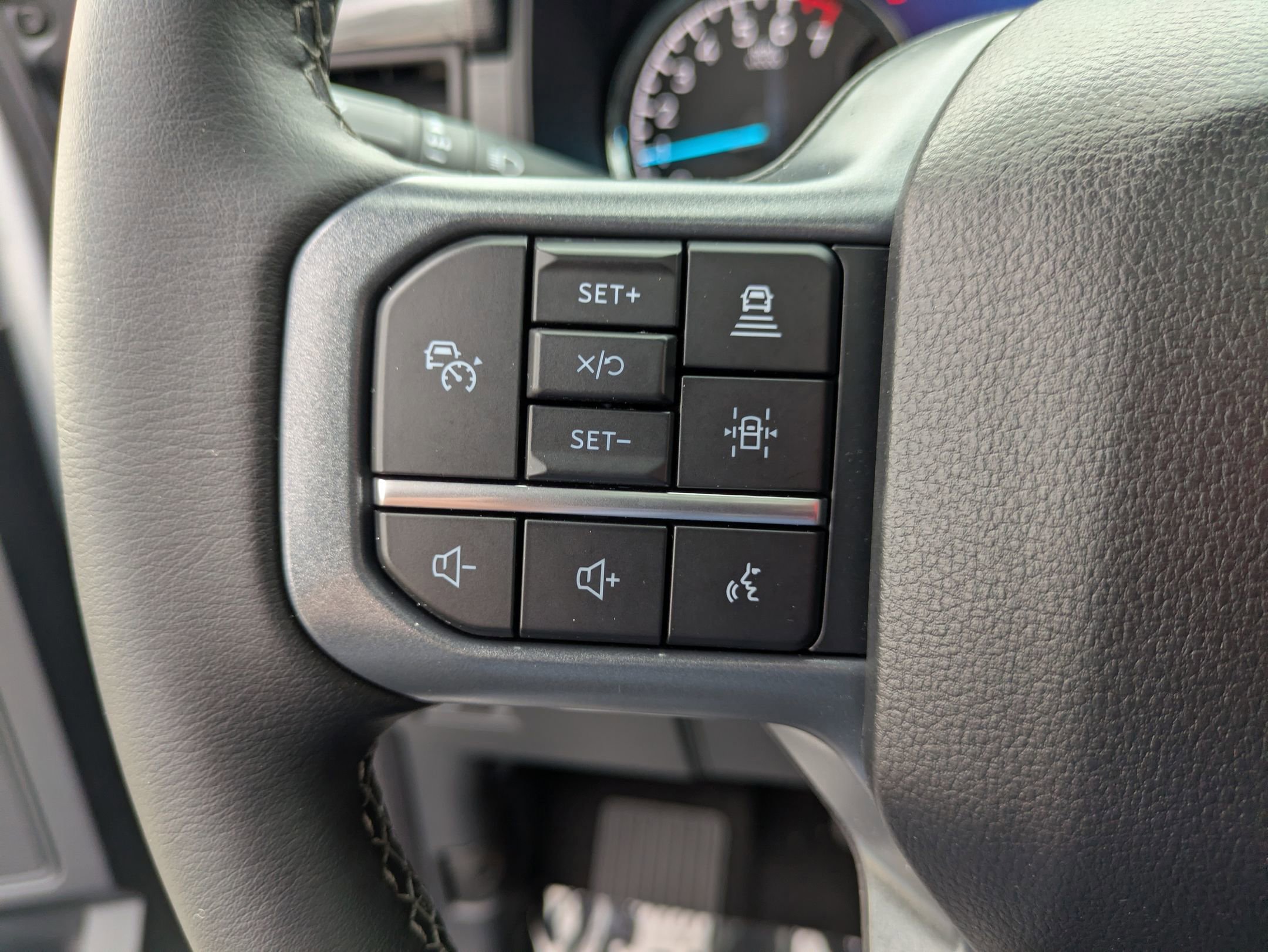 Certified 2023 Ford F150 XLT w/ Equipment Group 302A High image 19