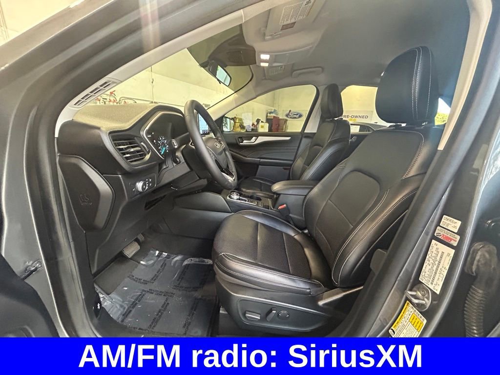 Certified 2022 Ford Escape SEL image 11
