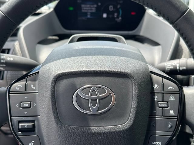 Used 2024 Toyota bZ4X AWD image 36