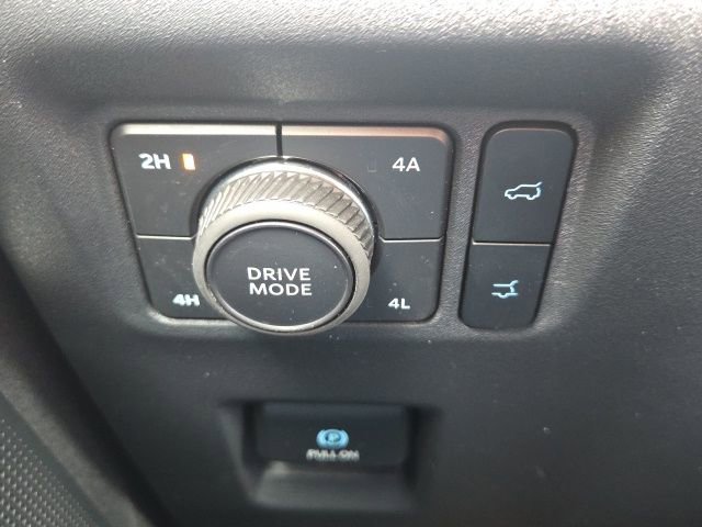 Certified 2025 Ford Expedition Max Active image 30