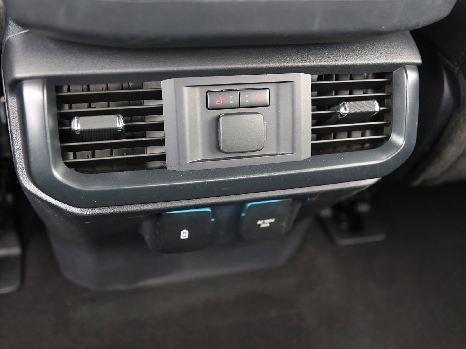 Certified 2024 Ford F150 Raptor AWD/4WD image 21