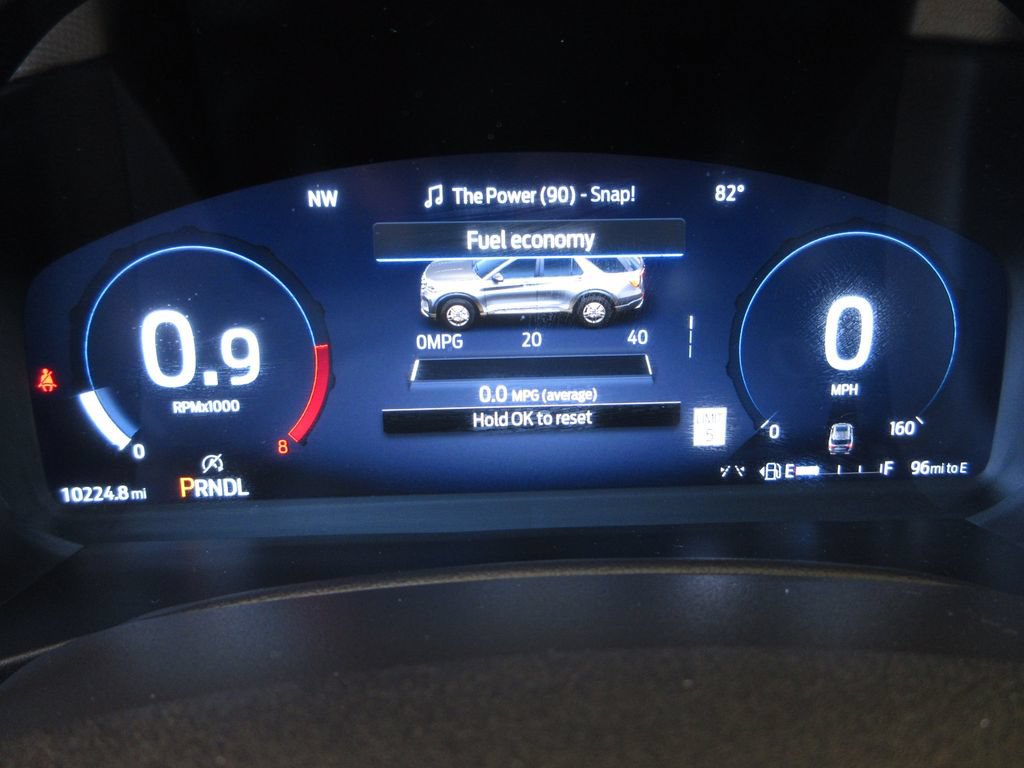 Certified 2025 Ford Explorer Active RWD image 17