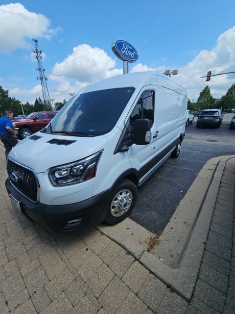 Certified 2023 Ford Transit 250 Medium Roof AWD w/ Exterior Upgrade Package