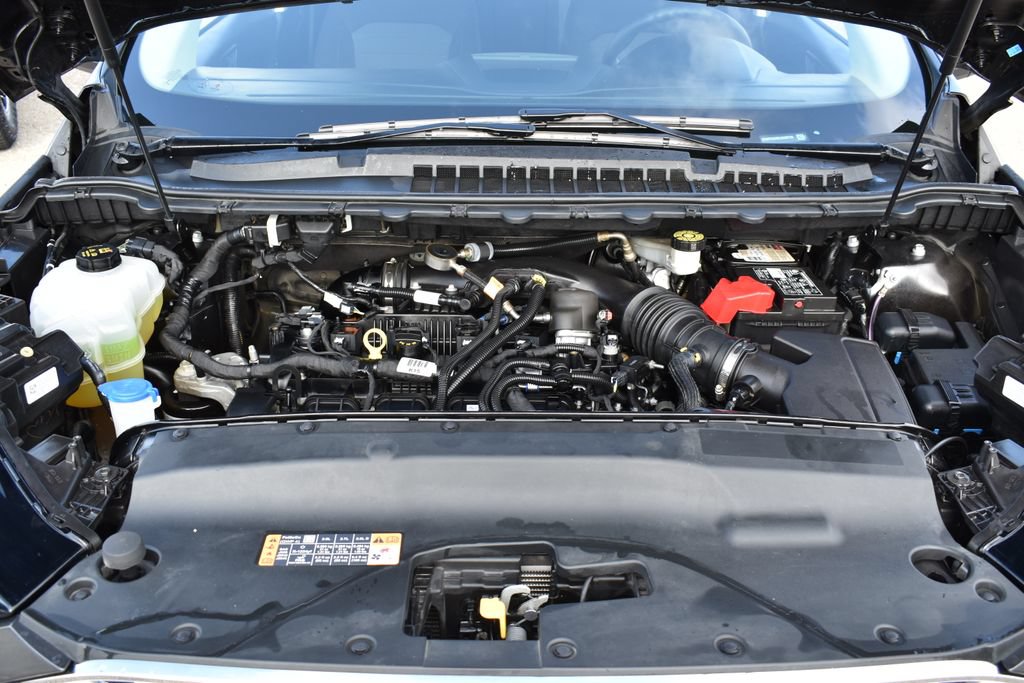 Certified 2020 Ford Edge SE FWD image 12