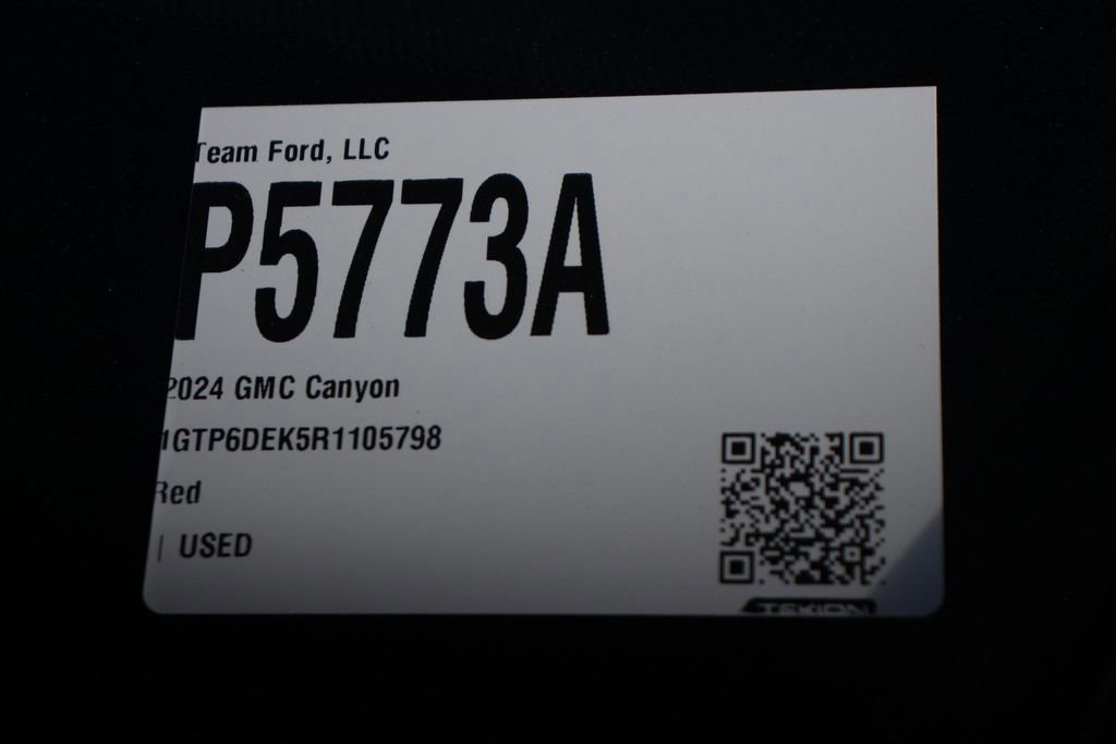 Used 2024 GMC Canyon AT4 w/ AT4 Premium Package image 30