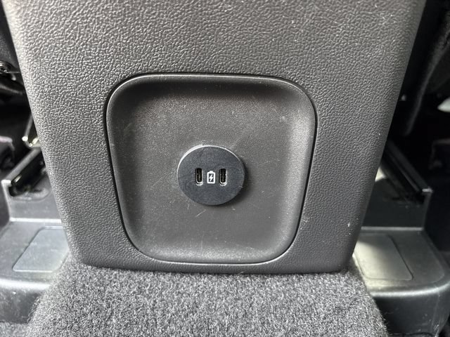 Certified 2025 Ford Escape ST-Line Select AWD/4WD image 25